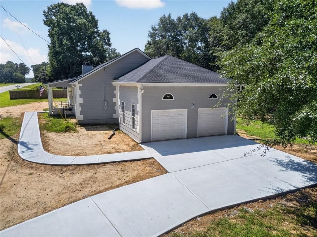 1106 Dee Kennedy Road