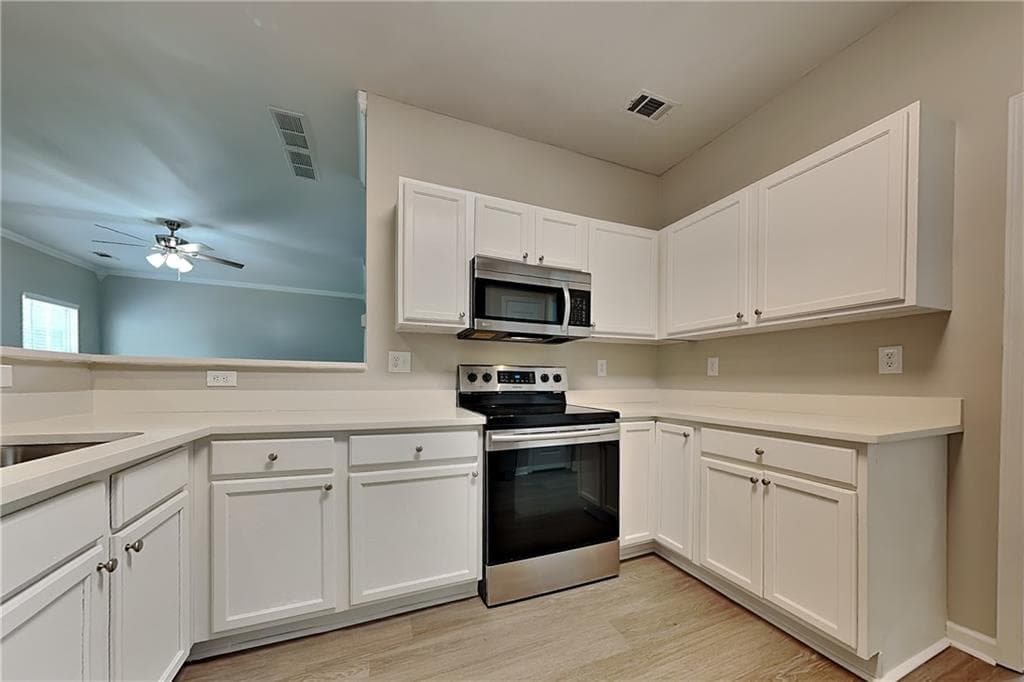 4 bedroom, 3 bathroom, 2,430 sq ft single family residence for rent at 457 Lily Shoals Lane, Dacula, GA 30019 for $2,350 a month — photo 5