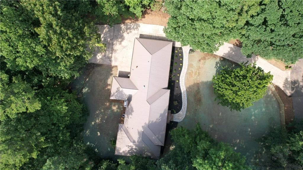 3 bedroom, 2 bathroom, 2,285 sq ft single family residence for sale at 5 Gravitt Drive, Dawsonville, GA 30534 — photo 4