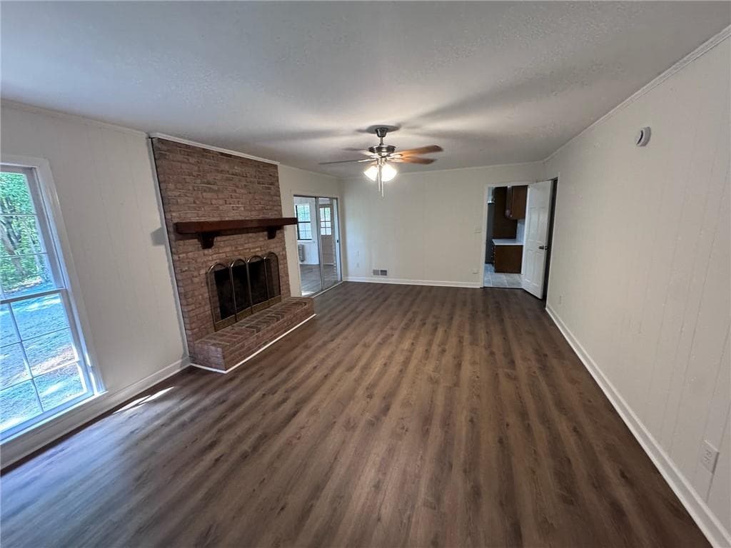 3 bedroom, 2 bathroom, 2,285 sq ft single family residence for sale at 5 Gravitt Drive, Dawsonville, GA 30534 — photo 10