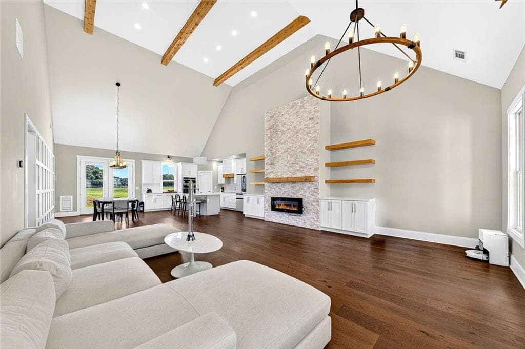 4 bedroom, 4 bathroom, 3,530 sq ft single family residence for sale at 7588 Highway 98 W Road, Commerce, GA 30530 — photo 5