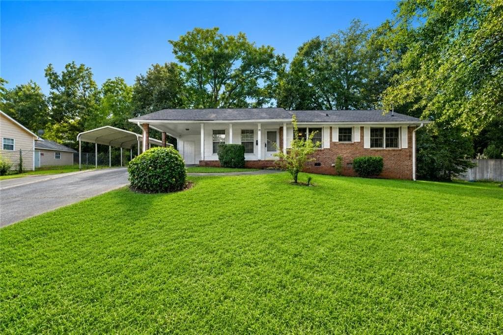 3 bedroom, 2 bathroom, 1,156 sq ft single family residence for sale at 111 Irvin Street, Jonesboro, GA 30236