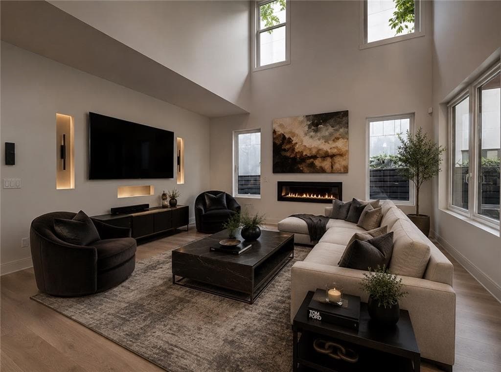 4 bedroom, 5 bathroom, 3,800 sq ft single family residence for sale at 339 Peachtree Avenue, Atlanta, GA 30305 — photo 4