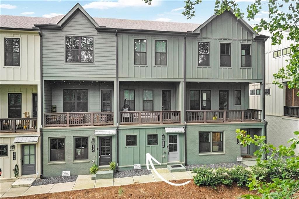 2 bedroom, 2 bathroom, 1,104 sq ft townhouse for rent at 1321 Breezy Street, Atlanta, GA 30315 for $2,700 a month — photo 2