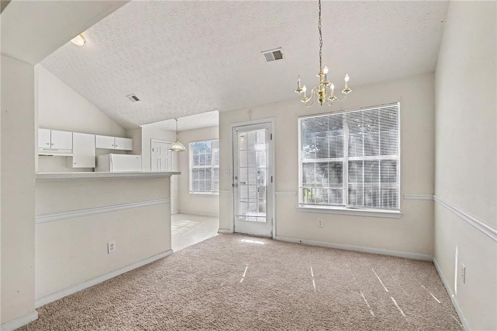 4 bedroom, 3 bathroom, 3,402 sq ft single family residence under contract at 11050 Pebble Brook Court, Hampton, GA 30228 — photo 7