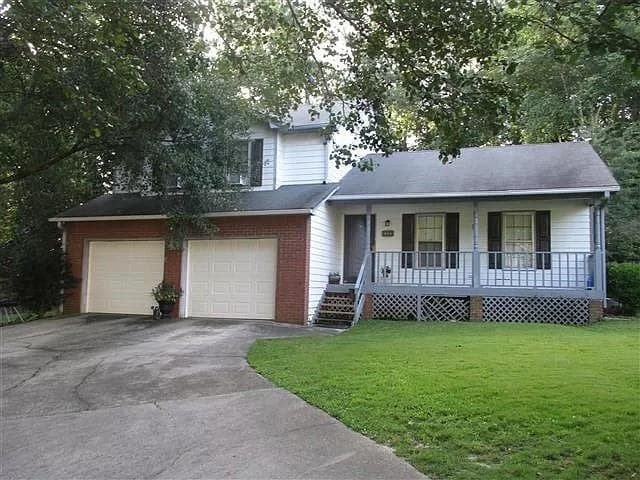 3 bedroom, 2 bathroom single family residence for rent at 280 Crescentview Court, Lawrenceville, GA 30044 for $2,530 a month — photo 1 of 1