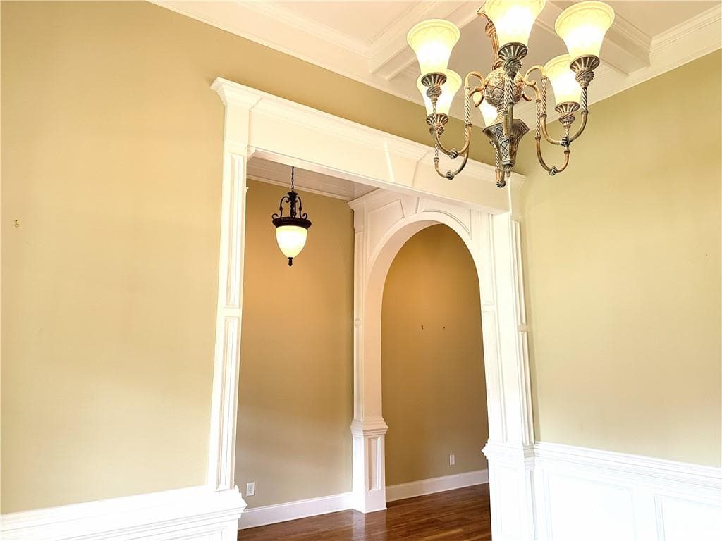 4 bedroom, 4 bathroom, 4,792 sq ft single family residence under contract at 8425 Nolandwood Lane, Villa Rica, GA 30180 — photo 6