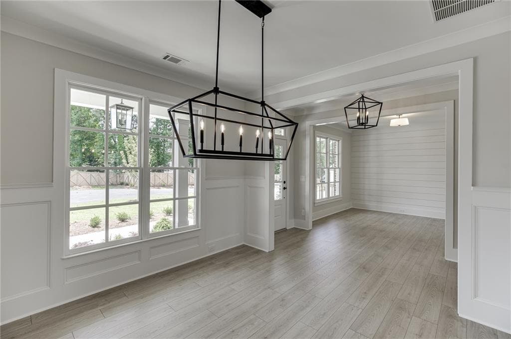 4 bedroom, 3 bathroom, 2,805 sq ft single family residence under contract at 240 Wilbanks Street, Buford, GA 30518 — photo 10