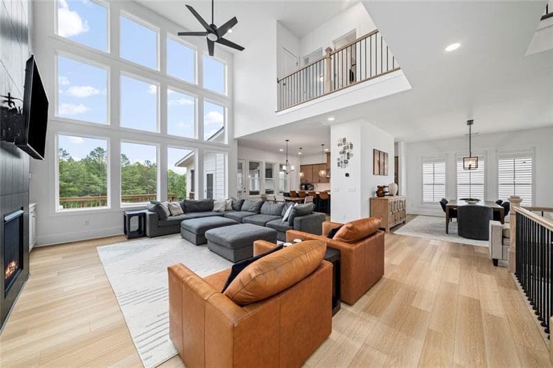 5 bedroom, 4 bathroom, 3,613 sq ft single family residence for sale at 1071 Ridgeview Road, Woodstock, GA 30188 — photo 6