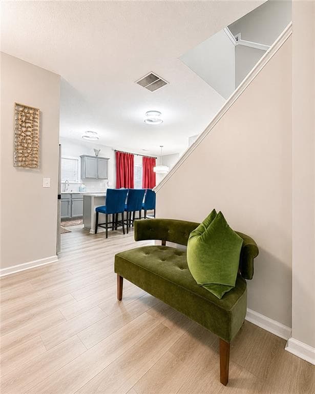 3 bedroom, 3 bathroom, 1,984 sq ft single family residence for sale at 3166 Imperial Circle, Atlanta, GA 30311 — photo 9