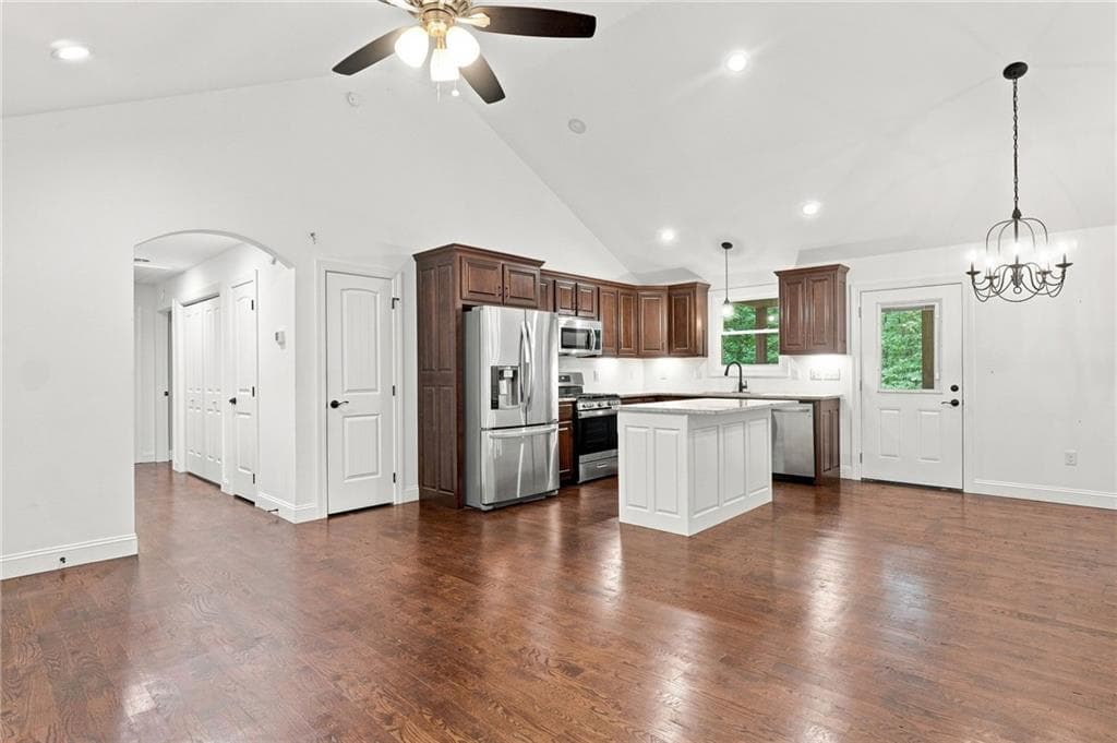 3 bedroom, 2 bathroom, 1,176 sq ft single family residence for sale at 137 Geneva Road, Canton, GA 30114 — photo 5