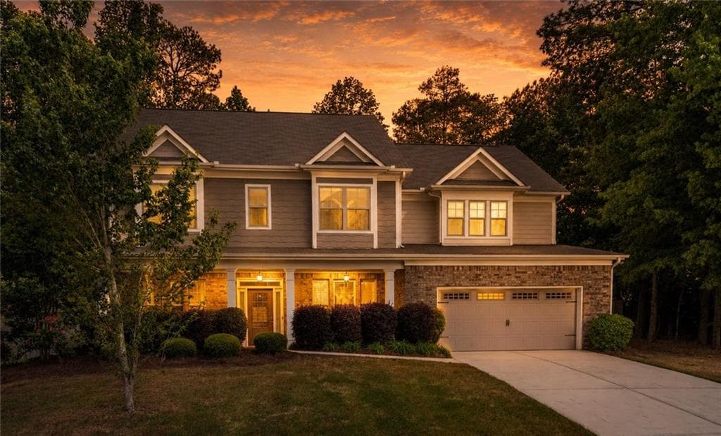 5 bedroom, 3 bathroom, 3,671 sq ft single family residence for sale at 5645 Pleasant Woods Drive, Flowery Branch, GA 30542 — photo 2