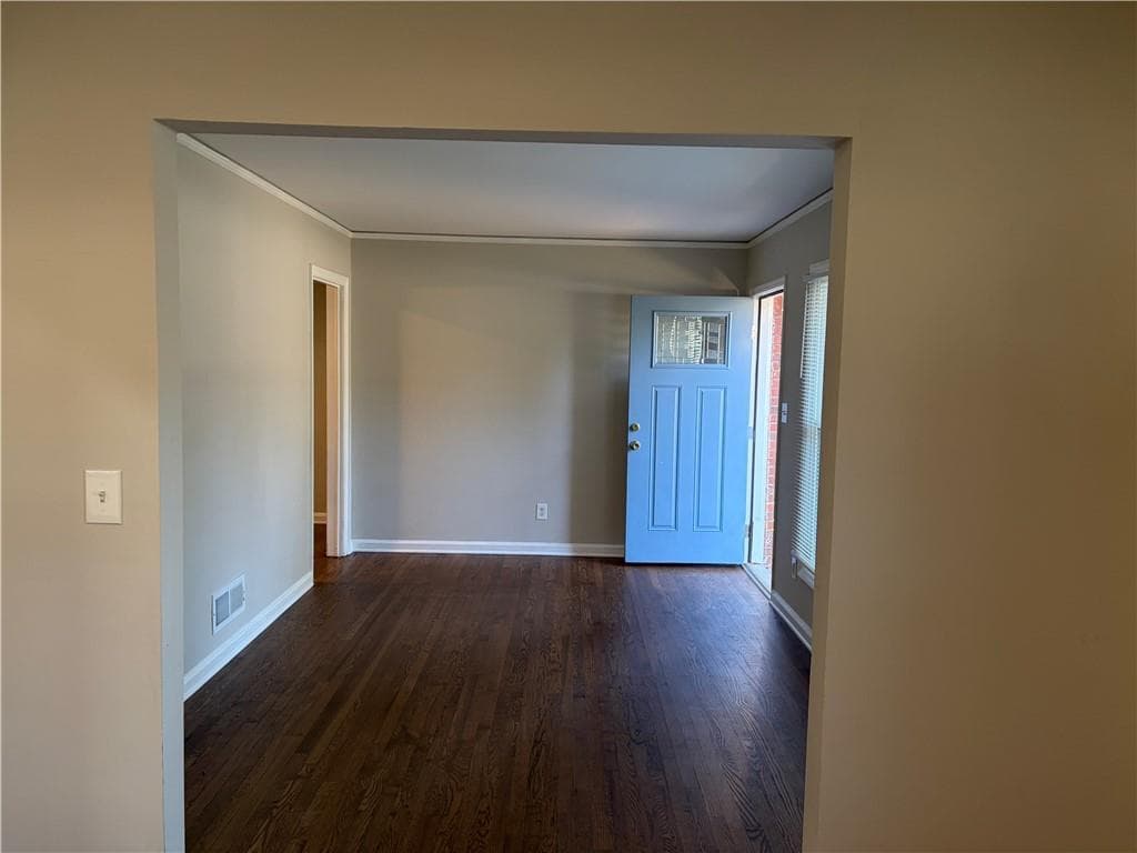 3 bedroom, 1 bathroom, 1,014 sq ft single family residence for rent at 1990 S Columbia Place, Decatur, GA 30032 for $1,550 a month — photo 6