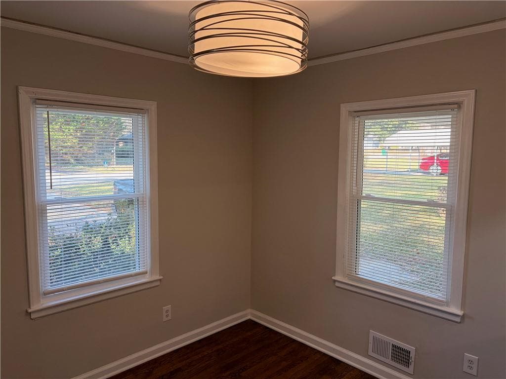 3 bedroom, 1 bathroom, 1,014 sq ft single family residence for rent at 1990 S Columbia Place, Decatur, GA 30032 for $1,550 a month — photo 7