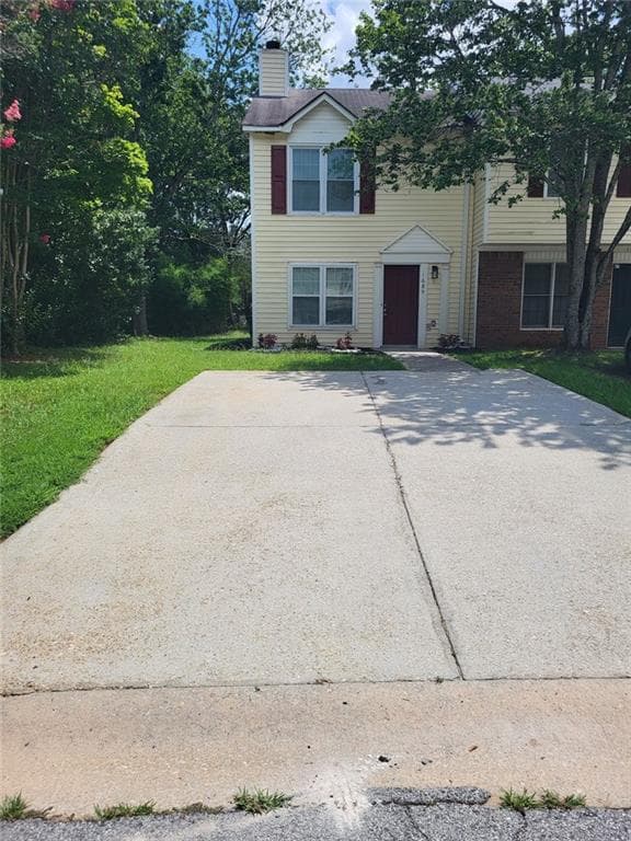 2 bedroom, 3 bathroom, 1,008 sq ft townhouse under contract at 1685 Hunting Creek Drive, Conyers, GA 30013