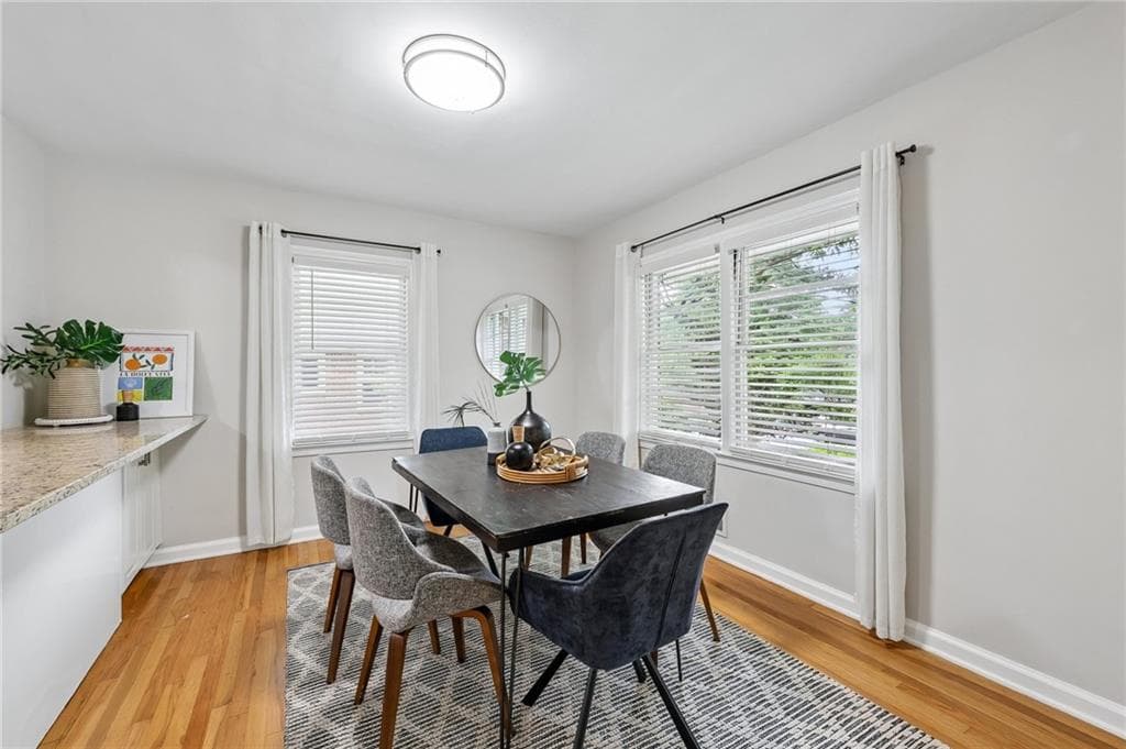 3 bedroom, 2 bathroom, 1,664 sq ft single family residence under contract at 579 N Superior Avenue, Decatur, GA 30033 — photo 6