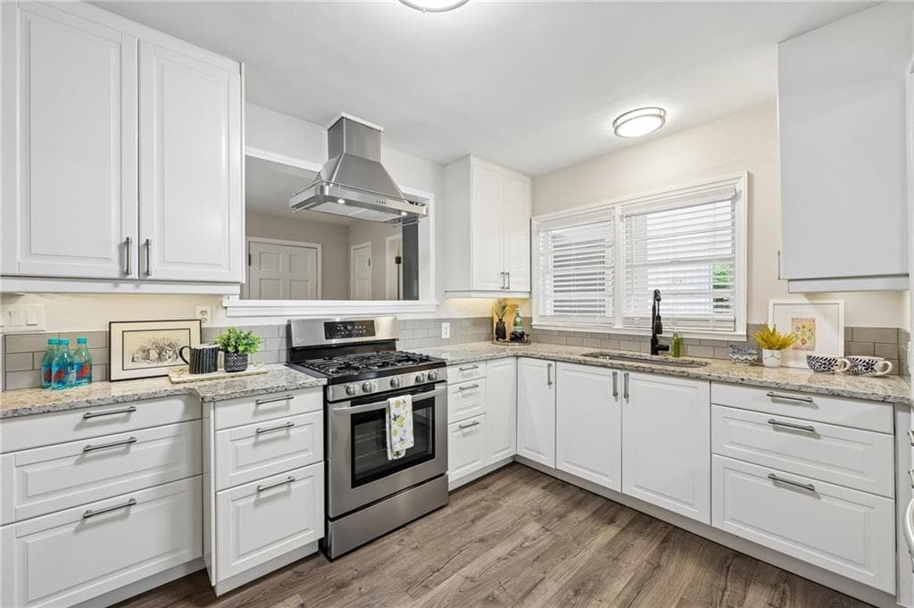 3 bedroom, 2 bathroom, 1,664 sq ft single family residence under contract at 579 N Superior Avenue, Decatur, GA 30033 — photo 9