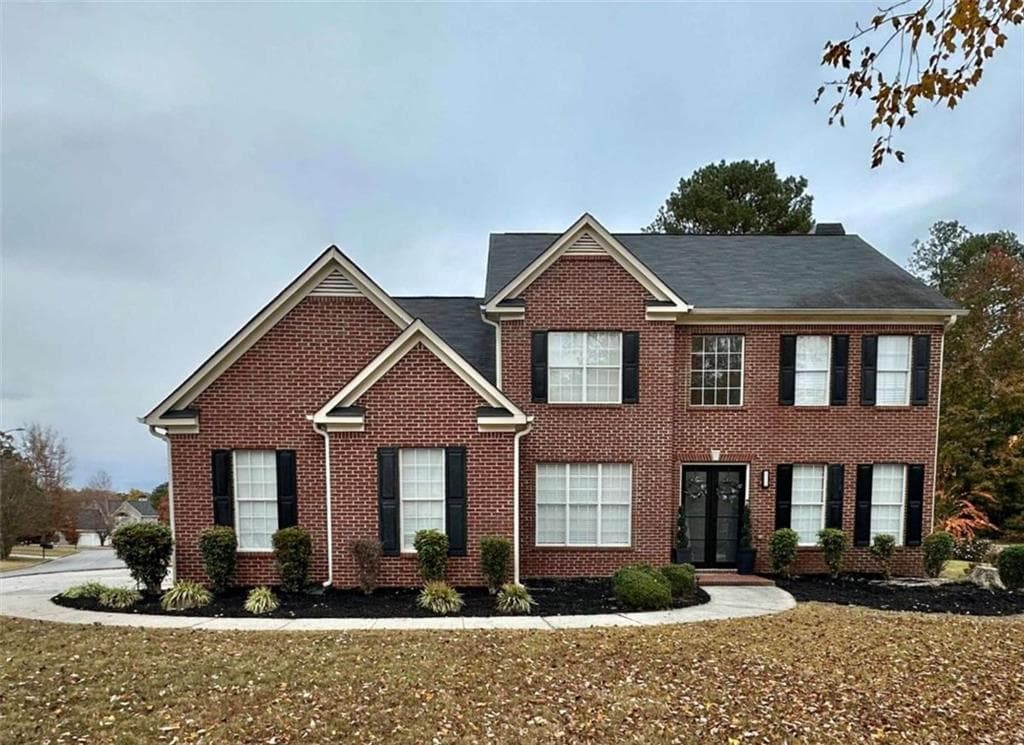 5 bedroom, 3 bathroom, 2,578 sq ft single family residence for sale at 405 Caxton Court, South Fulton, GA 30331 — photo 1 of 23