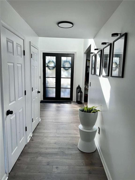 5 bedroom, 3 bathroom, 2,578 sq ft single family residence for sale at 405 Caxton Court, South Fulton, GA 30331 — photo 5