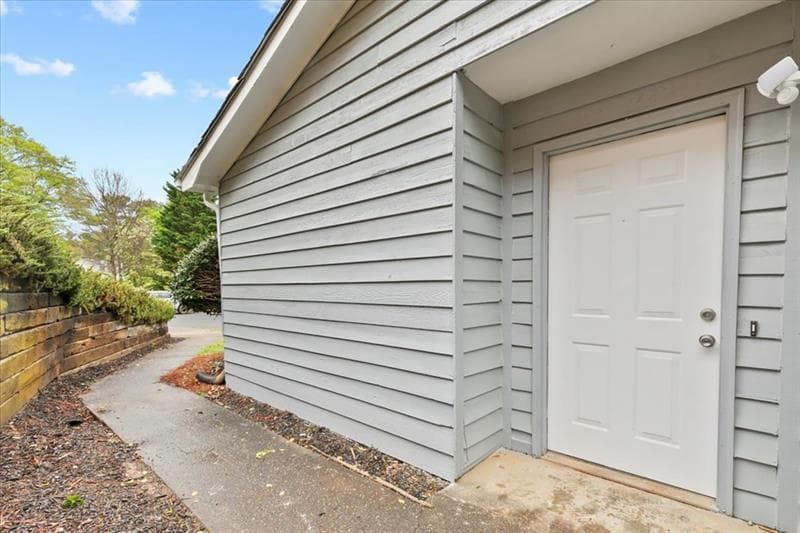 2 bedroom, 2 bathroom, 1,083 sq ft townhouse for rent at 1714 Wynndowne Trail, Smyrna, GA 30080 for $1,800 a month — photo 2