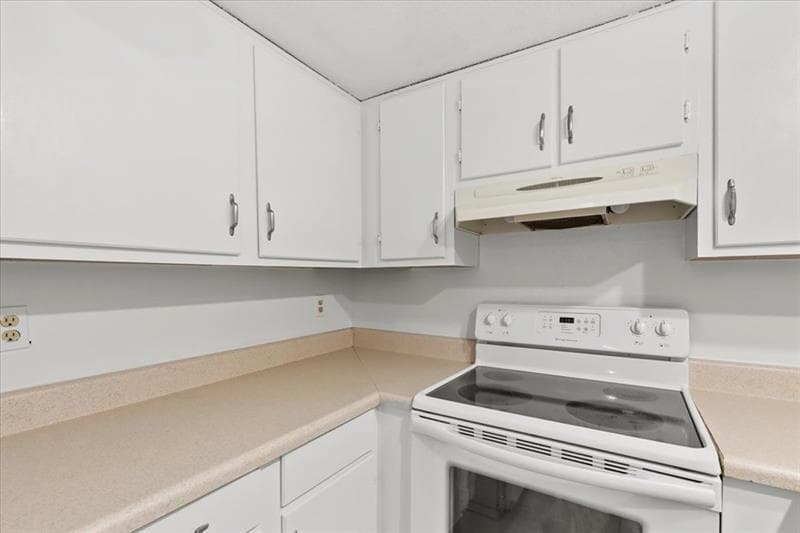 2 bedroom, 2 bathroom, 1,083 sq ft townhouse for rent at 1714 Wynndowne Trail, Smyrna, GA 30080 for $1,800 a month — photo 7