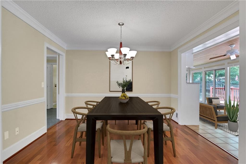 3 bedroom, 2 bathroom, 1,873 sq ft single family residence under contract at 2020 Heatherdale Lane, Marietta, GA 30064 — photo 7