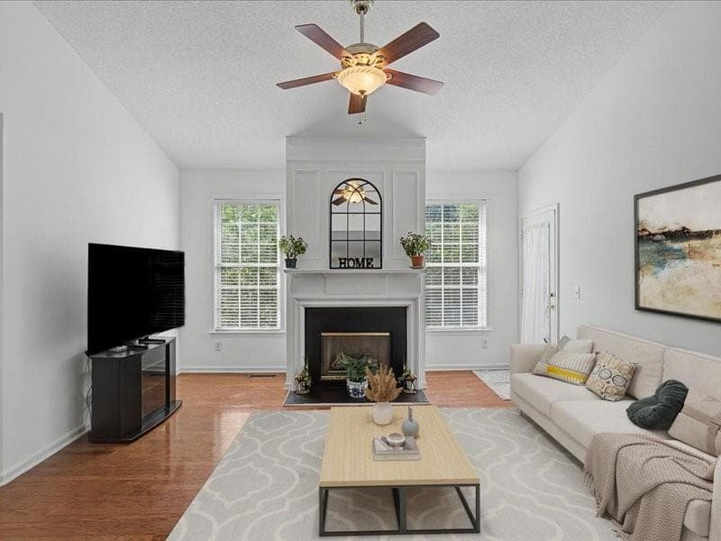 4 bedroom, 3 bathroom, 1,588 sq ft condominium for sale at 130 Camry Circle, Dallas, GA 30157 — photo 2
