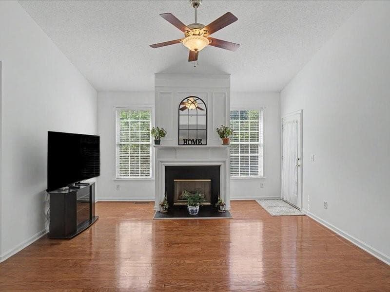 4 bedroom, 3 bathroom, 1,588 sq ft condominium for sale at 130 Camry Circle, Dallas, GA 30157 — photo 6