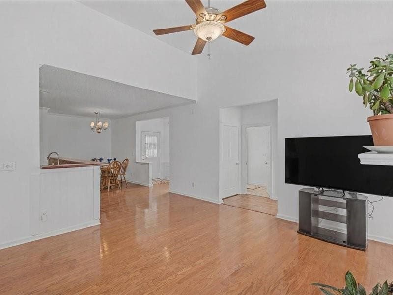 4 bedroom, 3 bathroom, 1,588 sq ft condominium for sale at 130 Camry Circle, Dallas, GA 30157 — photo 8