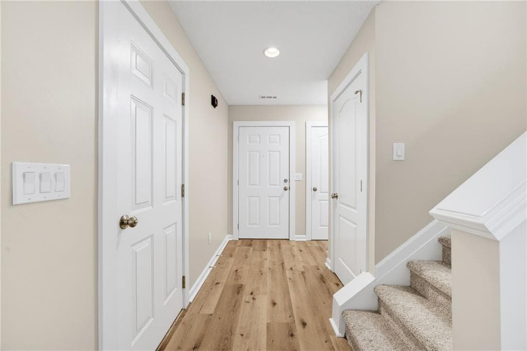 2 bedroom, 3 bathroom, 1,396 sq ft townhouse for rent at 106 Darbys Crossing Court, Hiram, GA 30141 for $1,750 a month — photo 9