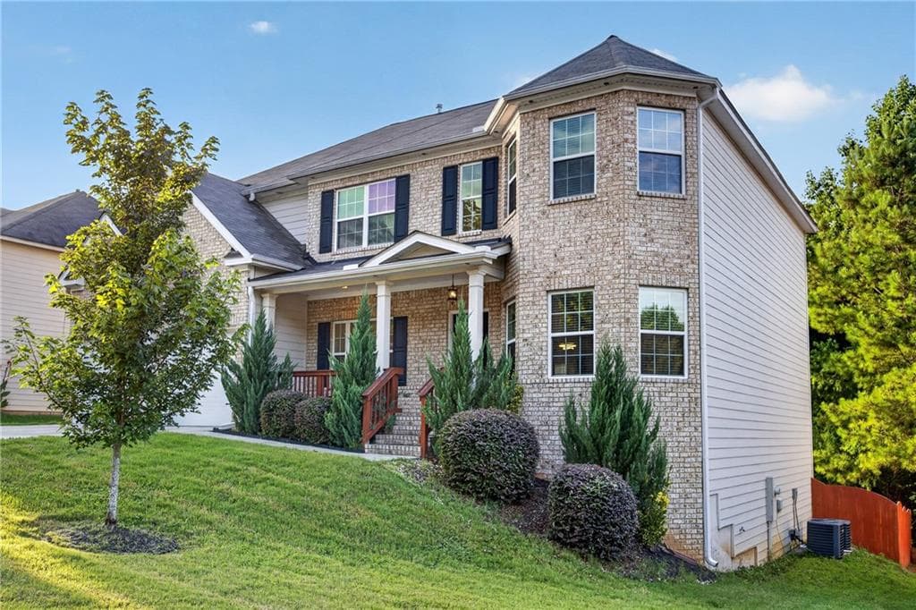 5 bedroom, 4 bathroom, 3,217 sq ft single family residence for sale at 1532 Gallup Drive, Stockbridge, GA 30281 — photo 2