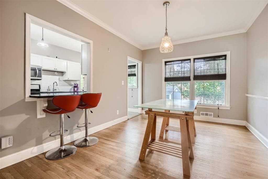 2 bedroom, 2 bathroom, 1,667 sq ft duplex for rent at 3685 Cantrell Road A, Atlanta, GA 30319 for $2,900 a month — photo 6