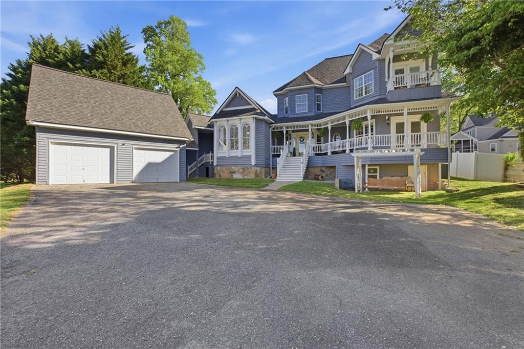3 bedroom, 4 bathroom, 3,861 sq ft single family residence for sale at 1910 Hancock Road, Demorest, GA 30535 — photo 5