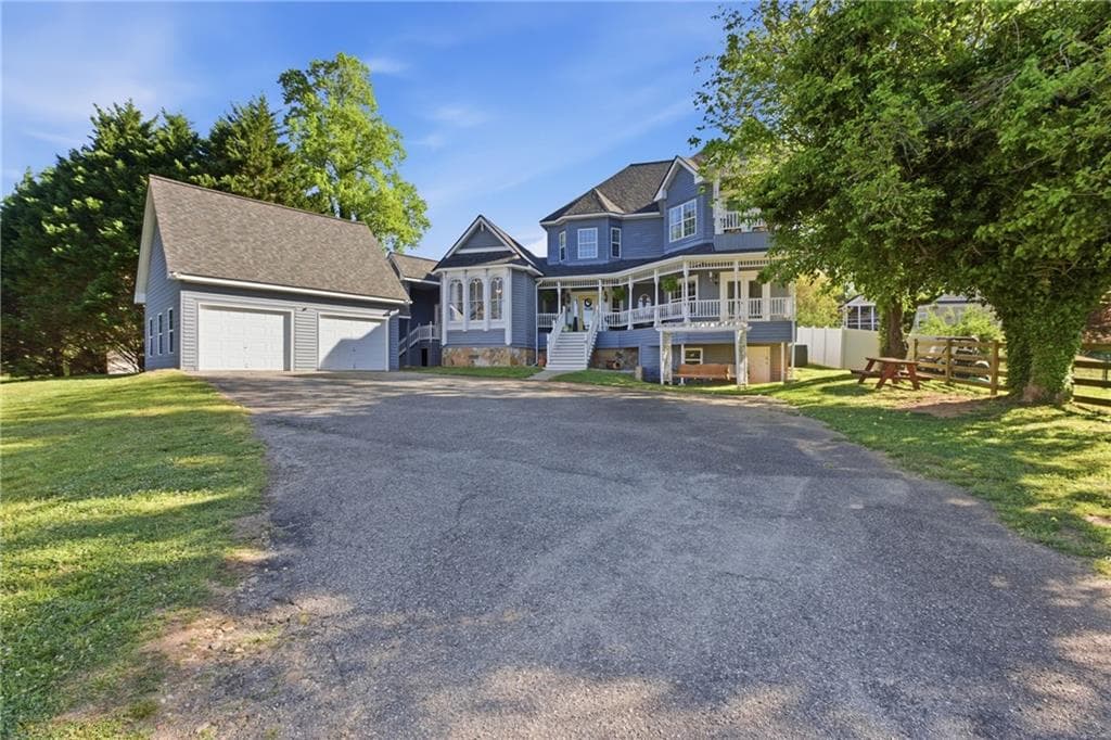 3 bedroom, 4 bathroom, 3,861 sq ft single family residence for sale at 1910 Hancock Road, Demorest, GA 30535 — photo 6
