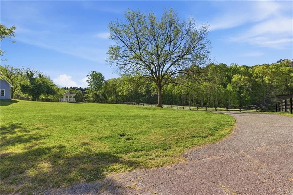 3 bedroom, 4 bathroom, 3,861 sq ft single family residence for sale at 1910 Hancock Road, Demorest, GA 30535 — photo 8