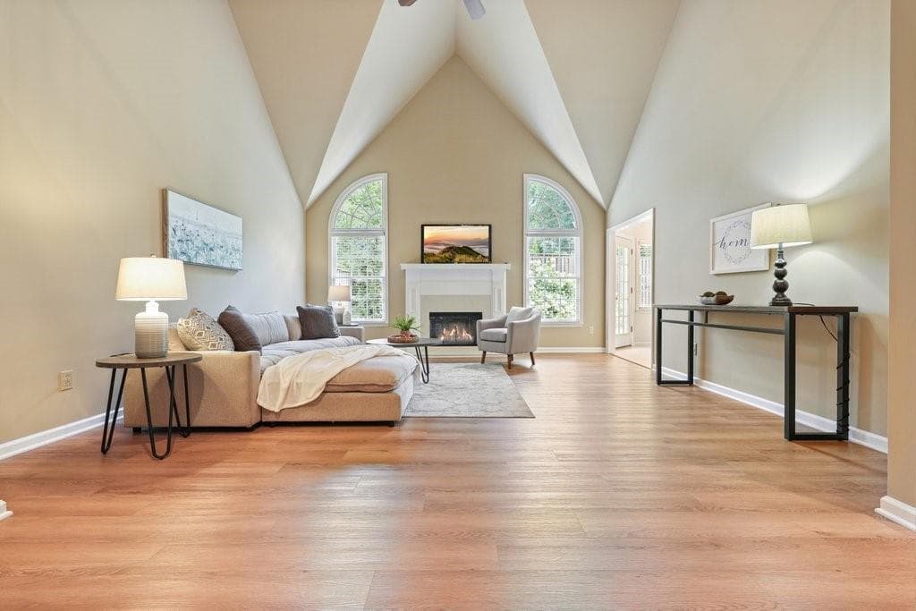 4 bedroom, 3 bathroom, 3,149 sq ft single family residence for sale at 2564 Chestea Drive, Marietta, GA 30066 — photo 4