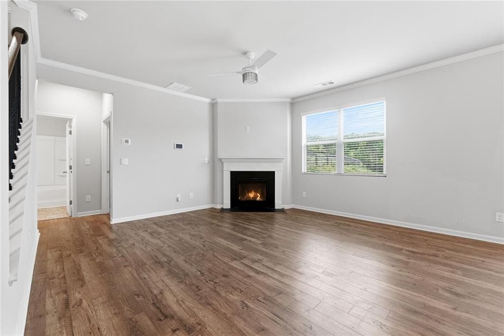 5 bedroom, 3 bathroom, 2,572 sq ft single family residence for sale at 6890 Scarlet Oak Way, Flowery Branch, GA 30542 — photo 8