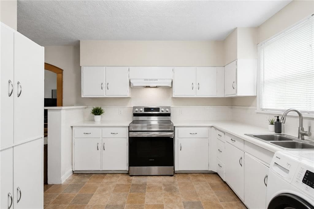 3 bedroom, 1 bathroom, 1,239 sq ft single family residence for sale at 2009 N Broad Street, Rome, GA 30161 — photo 10