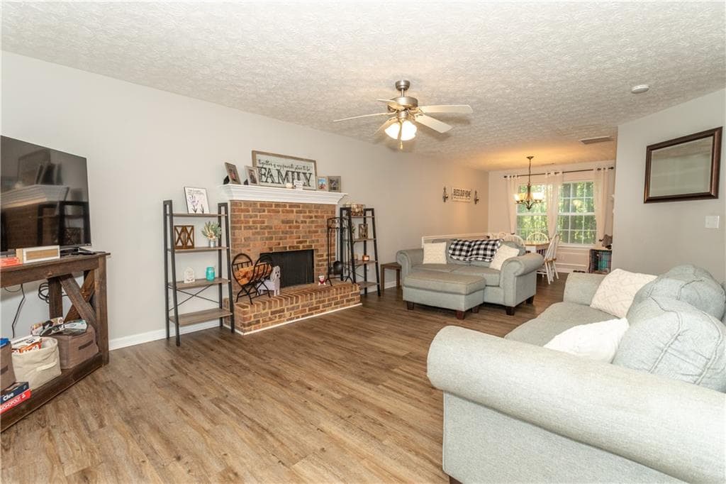 3 bedroom, 3 bathroom, 1,734 sq ft single family residence for sale at 1537 Cardinal Lane, Winder, GA 30680 — photo 10
