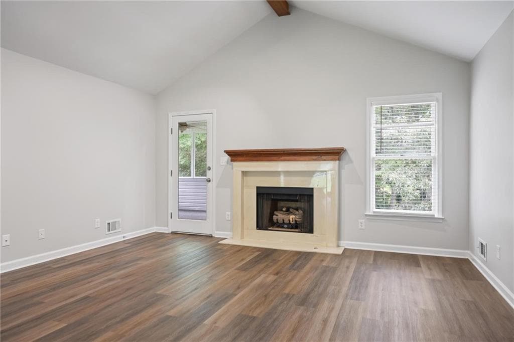3 bedroom, 2 bathroom, 2,364 sq ft single family residence for rent at 410 Hickory Walk, Woodstock, GA 30188 for $2,500 a month — photo 4