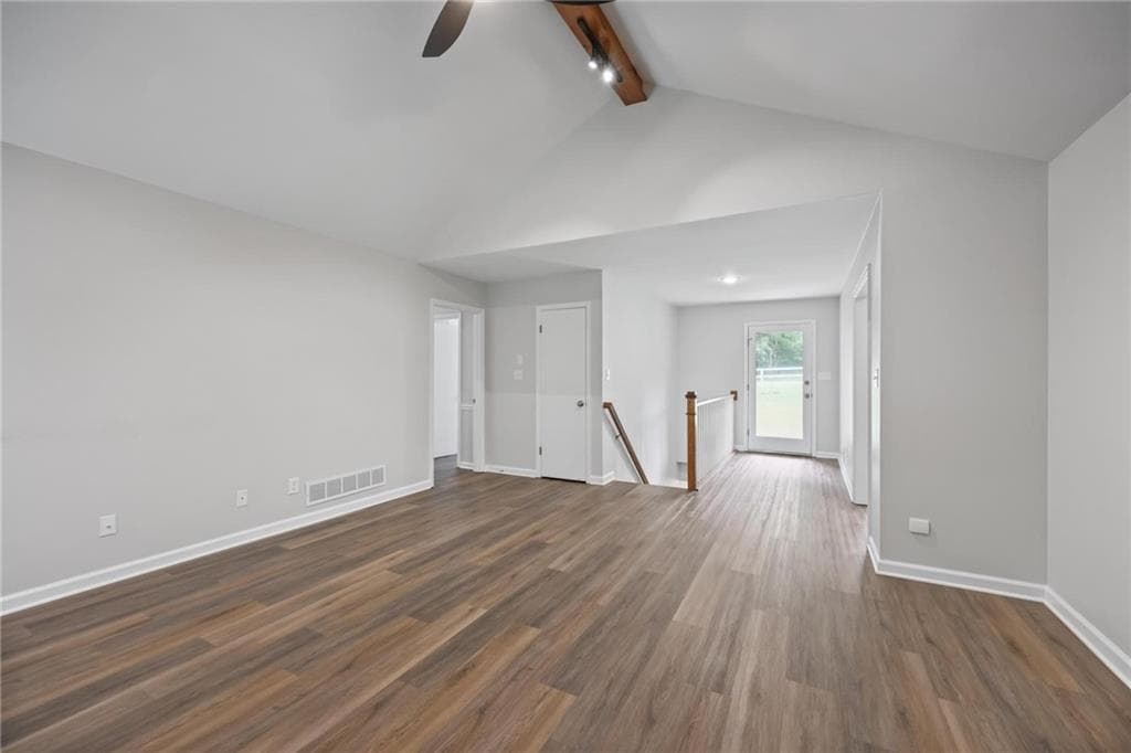 3 bedroom, 2 bathroom, 2,364 sq ft single family residence for rent at 410 Hickory Walk, Woodstock, GA 30188 for $2,500 a month — photo 5