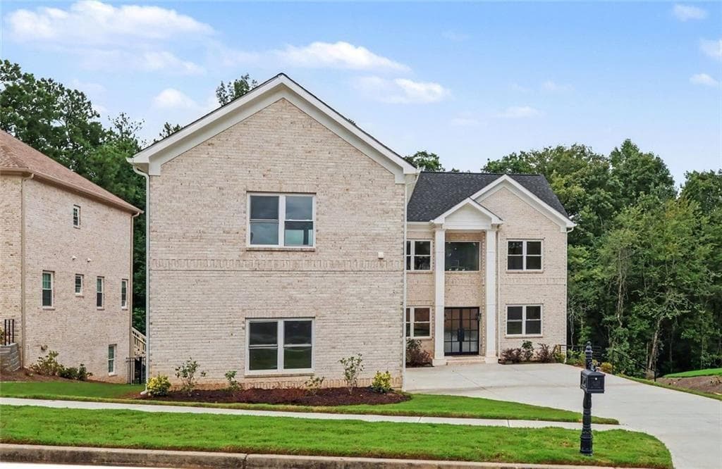 5 bedroom, 4 bathroom, 3,774 sq ft single family residence for sale at 4267 Matisse Lane, Fairburn, GA 30213 — photo 2