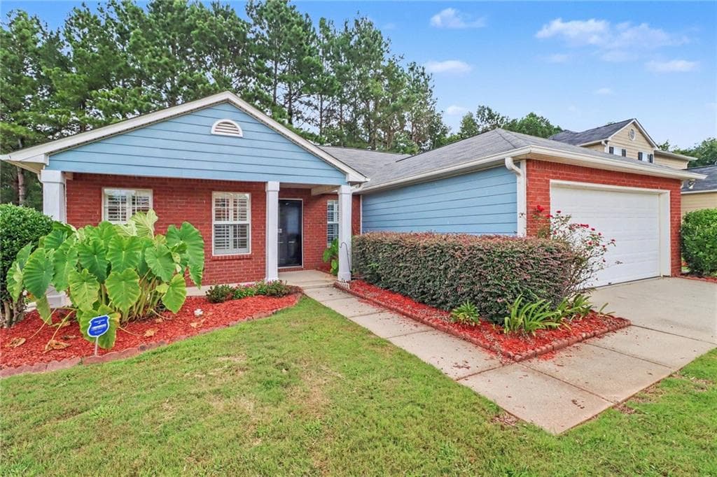 4 bedroom, 2 bathroom, 1,808 sq ft single family residence for sale at 7445 Old Chapel, South Fulton, GA 30349 — photo 5