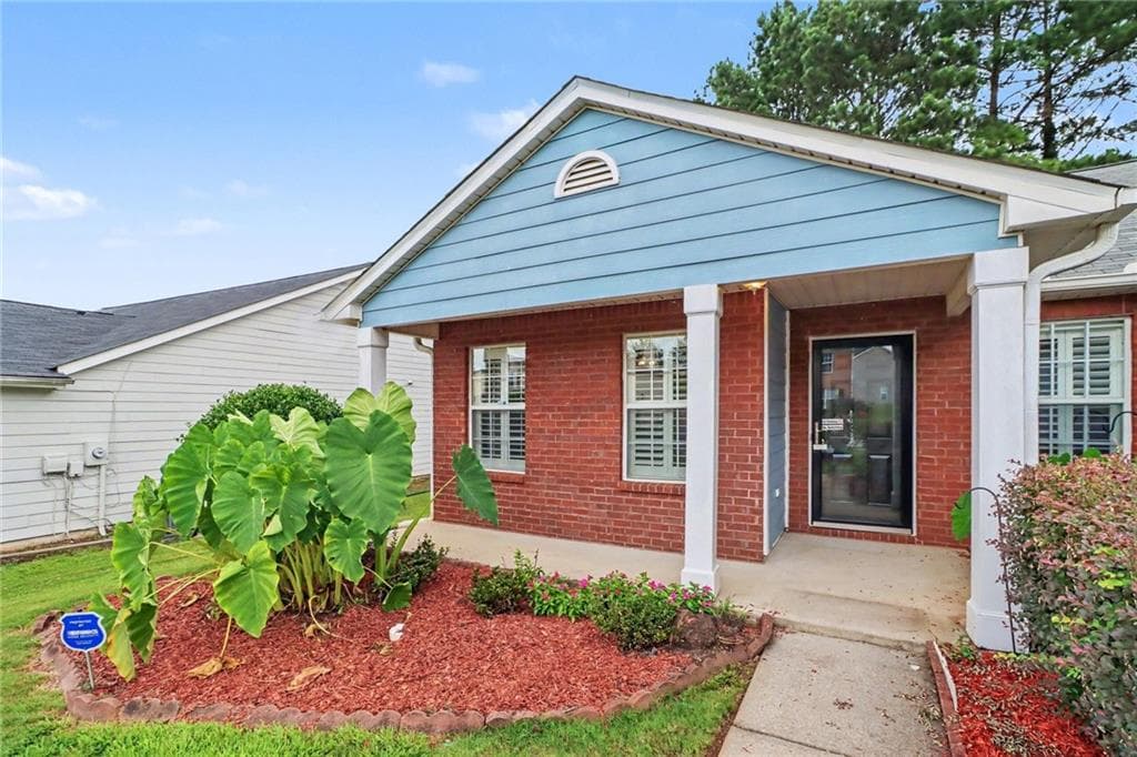 4 bedroom, 2 bathroom, 1,808 sq ft single family residence for sale at 7445 Old Chapel, South Fulton, GA 30349 — photo 8