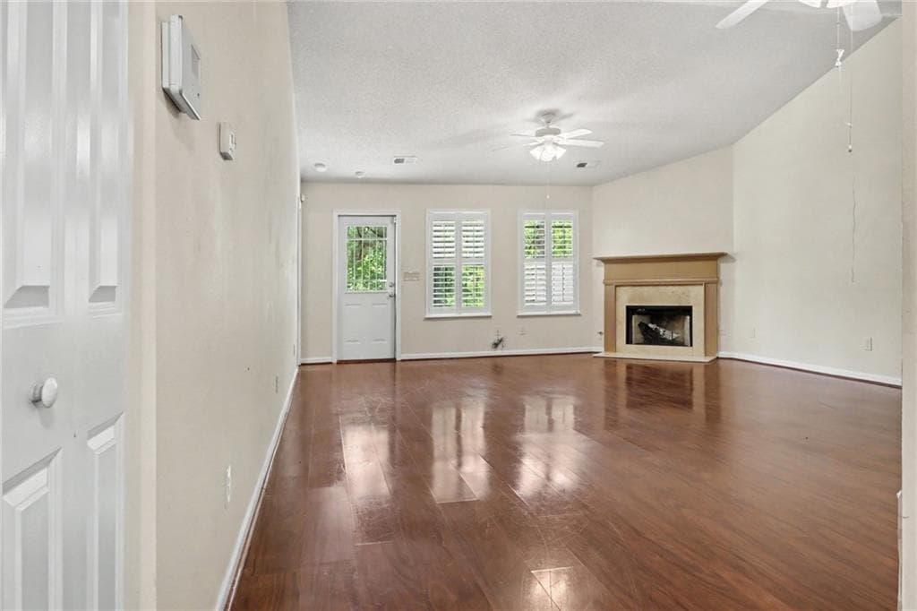 4 bedroom, 2 bathroom, 1,808 sq ft single family residence for sale at 7445 Old Chapel, South Fulton, GA 30349 — photo 9