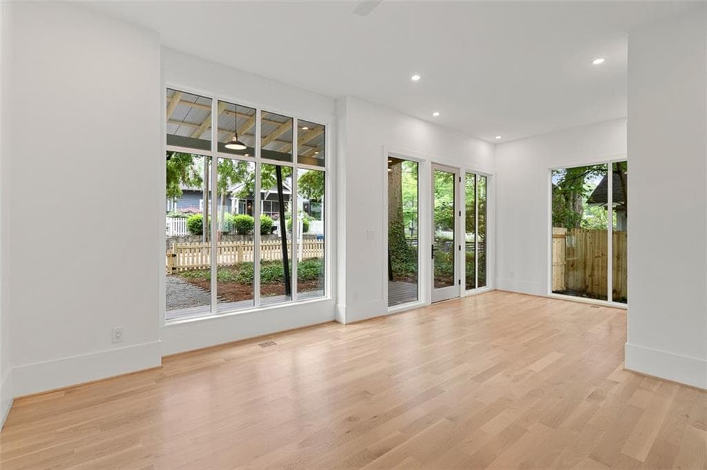 4 bedroom, 4 bathroom, 2,275 sq ft single family residence for sale at 1112 Kirkwood Avenue, Atlanta, GA 30316 — photo 5