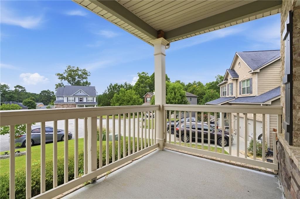 4 bedroom, 3 bathroom, 2,383 sq ft single family residence for sale at 30 Blakely Court, Acworth, GA 30101 — photo 2