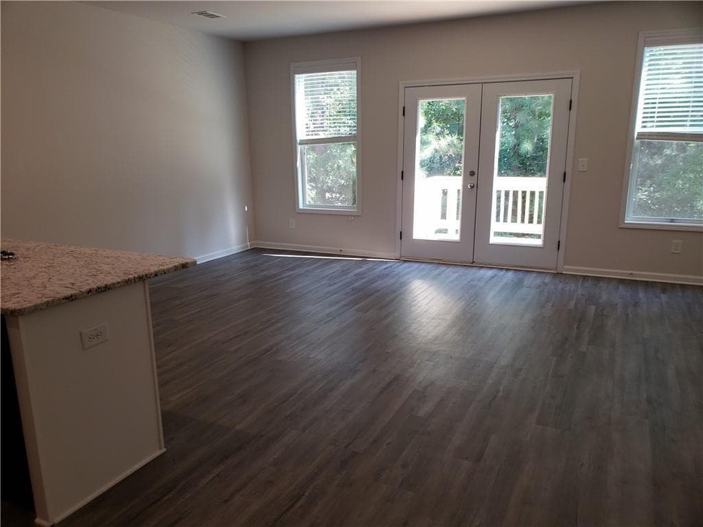 3 bedroom, 3 bathroom, 1,710 sq ft townhouse for rent at 2725 Daybreak Court, Suwanee, GA 30024 for $2,150 a month — photo 3