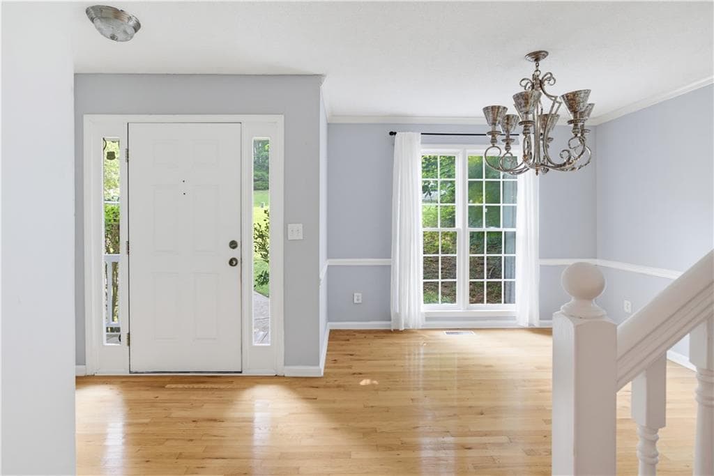 3 bedroom, 3 bathroom, 1,808 sq ft single family residence for sale at 804 Abbington Lane, Douglasville, GA 30134 — photo 4