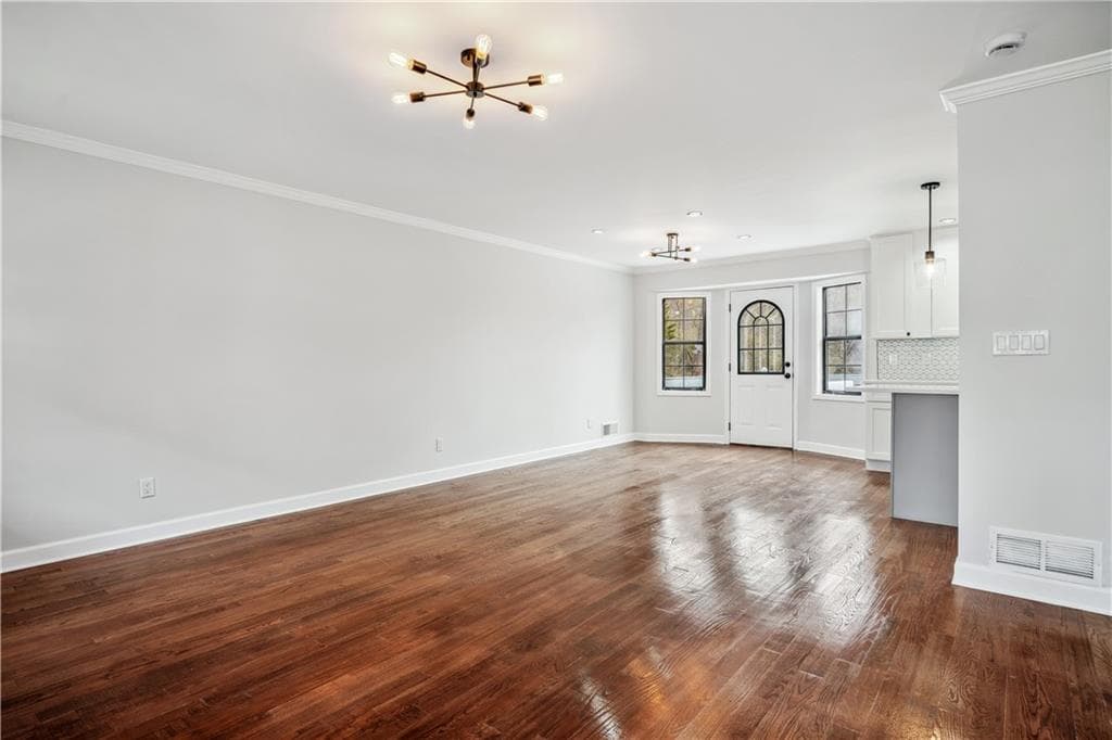 3 bedroom, 3 bathroom, 1,596 sq ft single family residence for sale at 2655 Montego Drive, Buford, GA 30519 — photo 4